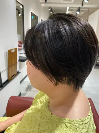 ショート equri×SHISEIDO所属・下田 希/レディースカットのヘアスタイル