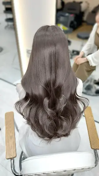 ロング 韓国ヘア🩶侑矢 艶髪透明感/福岡のヘアスタイル