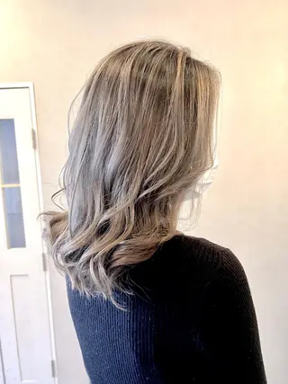 ミディアム 🌿本厚木代表 HIROKI🌿のヘアスタイル