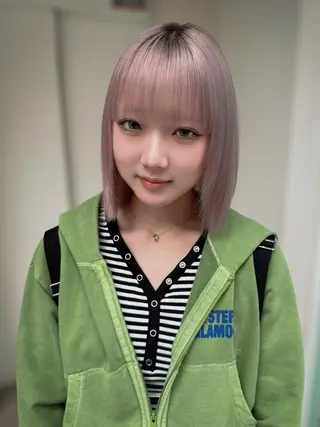 ロング カラー ハイトーン/ 縮毛矯正のヘアスタイル