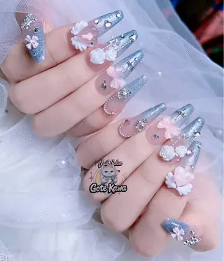 ネイル GOTE KAWA Nail Salon(ゴテかわ)所属・Gote Kawa nail salonのネイルデザイン