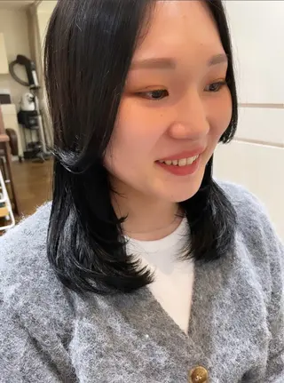 セミロング 絹村 健人のヘアスタイル
