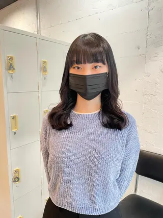 セミロング パーマ satsuki 暖色・ブラウンカラーのヘアスタイル