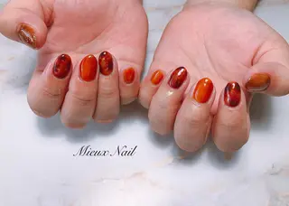 ネイル 市川 麻衣子のネイルデザイン