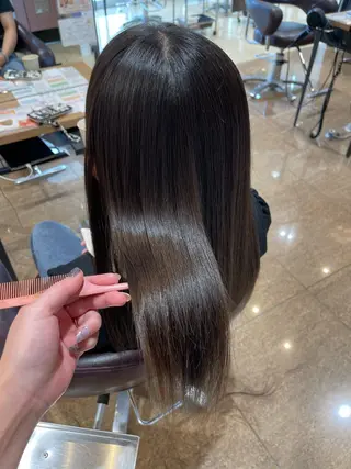 ロング パーマ 勝山 碧のヘアスタイル