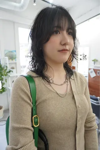 ミディアム カラー パーマ レイヤー／似合わせ TAKUYAのヘアスタイル