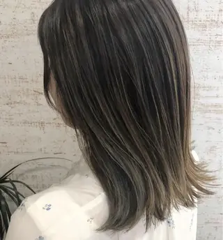 ミディアム カラー ケアブリーチ /髪質 改善/古橋圭史郎のヘアスタイル