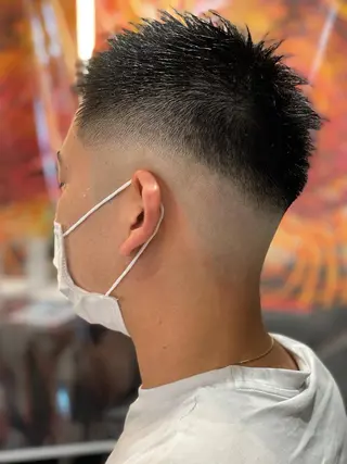 ショート メンズ メンズヘア特化 崎田 成人のヘアスタイル