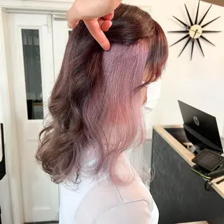 ロング カラー SHIN/レイヤー カット×クロスパーマのヘアスタイル