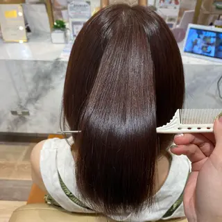 ミディアム カラー 三好 涼華のヘアスタイル