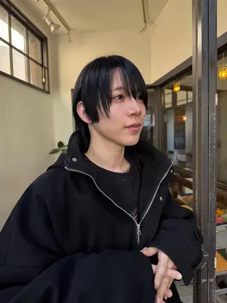 ショート カラー 井出 海月のヘアスタイル