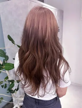 ロング カラー Nana/透けカラー ×似合わせカットのヘアスタイル