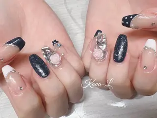 ネイル 芦辺 香奈のネイルデザイン