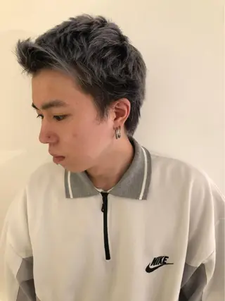 カラー ブリーチカラー🎀 韓国風/寺門美優のヘアスタイル