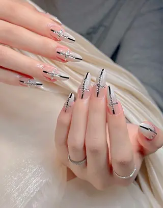 ネイル D-BEAUTY Nailsalonのネイルデザイン
