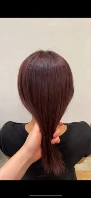 ミディアム Henrietta  自由が丘所属・ベージュ/ブリーチ無 し/透明感/yukiのヘアスタイル