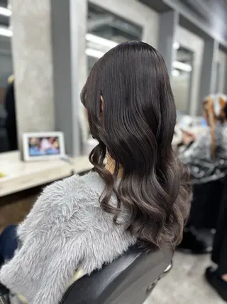 ロング 🌟髪質改善ケアカラ ー美髪縮毛矯正y🌟のヘアスタイル