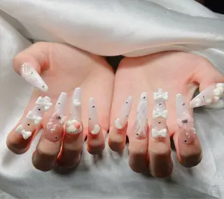 ネイル Lee Nailsのネイルデザイン