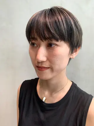 ショート カラー River,Land所属・yui .のヘアスタイル