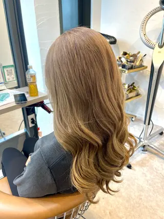ロング カラー うしだ かおるのヘアスタイル