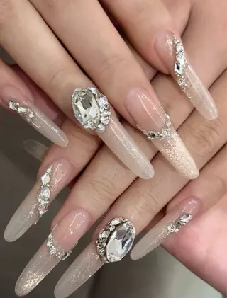 ネイル カスミ 💛吉祥寺のネイルデザイン