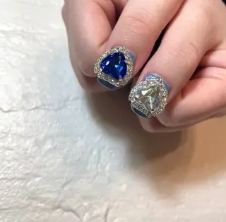 ネイル Aulu'bネイル ボディージュエリーのネイルデザイン