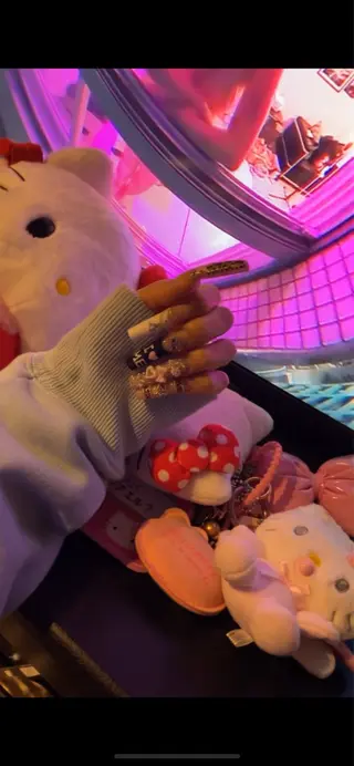 ネイル ONIKA nail 表参道所属・ネイリスト fujiiのネイルデザイン