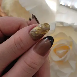 ネイル RUNWAY 　　の眉毛・アイブロウイメージ