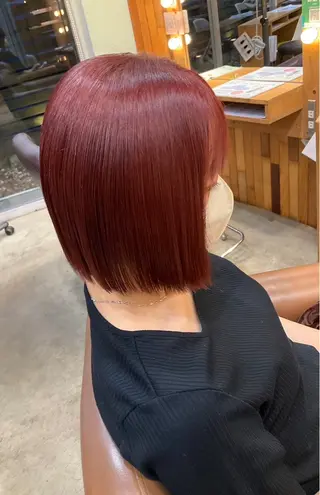 ショート カラー 髙橋紋菜🍏 イオンモール名取2階のヘアスタイル