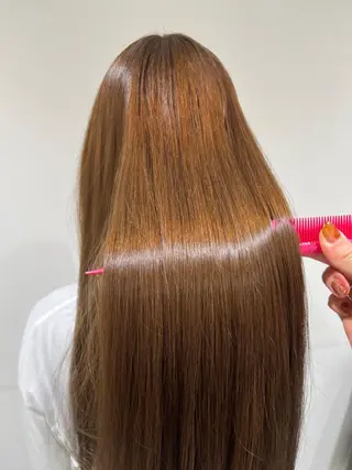 ロング カラー 巖本 真希のヘアスタイル