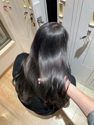 ロング balance.hair&eyelash所属・湯浅 比菜のヘアスタイル