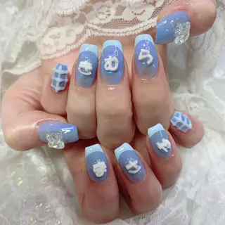 ネイル La neige* yuki 🥯🍑のネイルデザイン