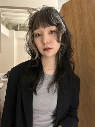 ロング yewscent / konaのヘアスタイル