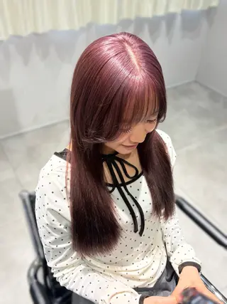 ロング カラー ユナ🎀レイヤー /韓国/ハイトーンのヘアスタイル