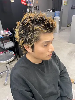 ショート カラー メンズ メンズ専門サロン wokeのヘアスタイル