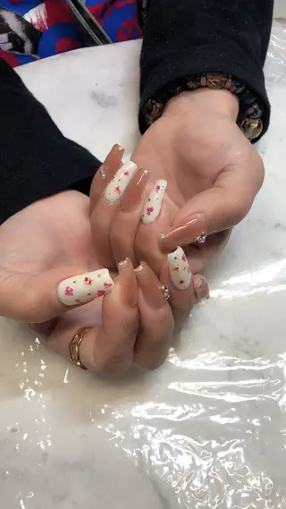 ネイル 💎Guarendo💎錦糸町店所属・✨アン ミユ✨のネイルデザイン