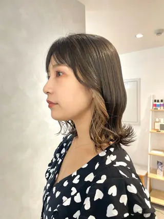 ミディアム カラー ヘアアレンジ 🎀ダブルカラーレイ ヤーyuuri🎀のヘアスタイル