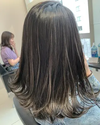 ミディアム カラー ヘアアレンジ 髪質改善land千葉所属・阿部 圭悟のヘアスタイル