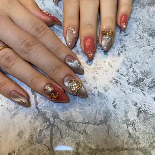 ネイル 河野 弥月のネイルデザイン