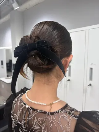 セミロング ヘアアレンジ Gisel みらののヘアスタイル