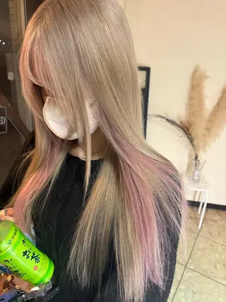 ロング カラー ヘアーサロンaxia所属・上田 英樹のヘアスタイル