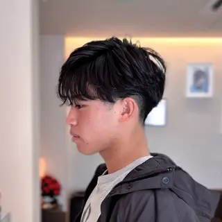 ショート メンズ GRAZIE due所属・シャドウパーマ ・波巻き/篠谷祐輝のヘアスタイル