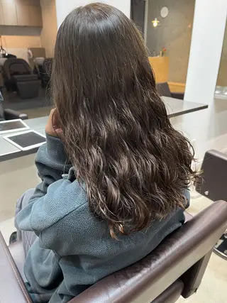 カラー 【arc】 佐藤未希穂/レイヤーのヘアスタイル