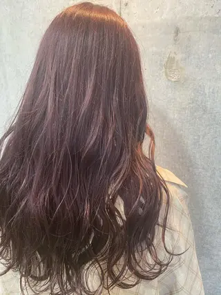 ロング カラー mina .のヘアスタイル