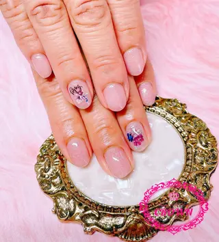 ネイル CROWN プライベートサロンのネイルデザイン