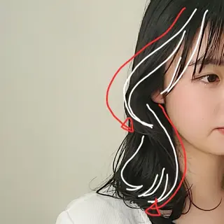 ミディアム カラー 韓国レイヤー　 suzuのヘアスタイル