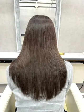 セミロング カラー 柔らかいヘアカラー 大成のヘアスタイル