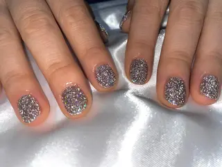 ネイル alma (アルマ)のネイルデザイン