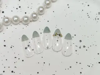 ネイル Nailsalon Graciasのネイルデザイン