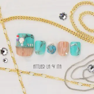 ネイル atelier la vita所属・lavita. mimuraのネイルデザイン